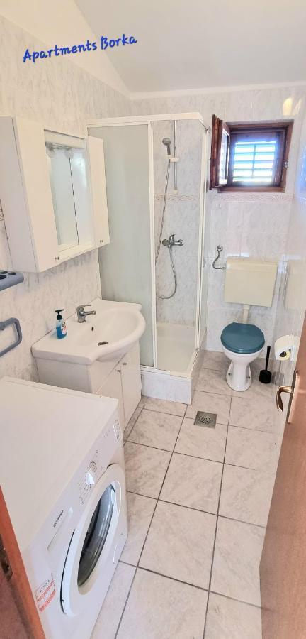 Apartments Borka Biograd Na Moru Luaran gambar