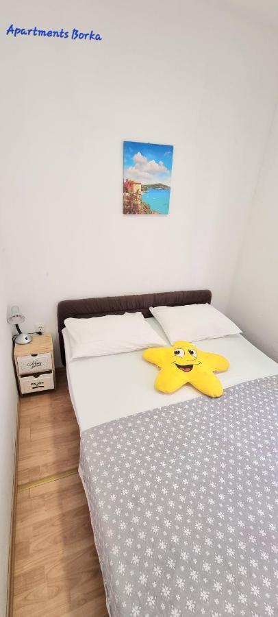 Apartments Borka Biograd Na Moru Luaran gambar